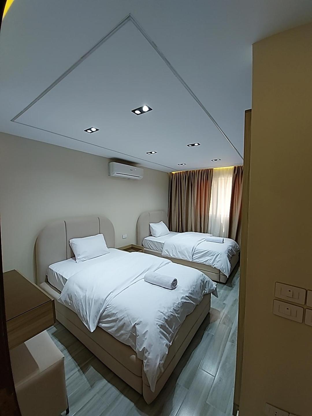 شقه بالدقي Apartment *