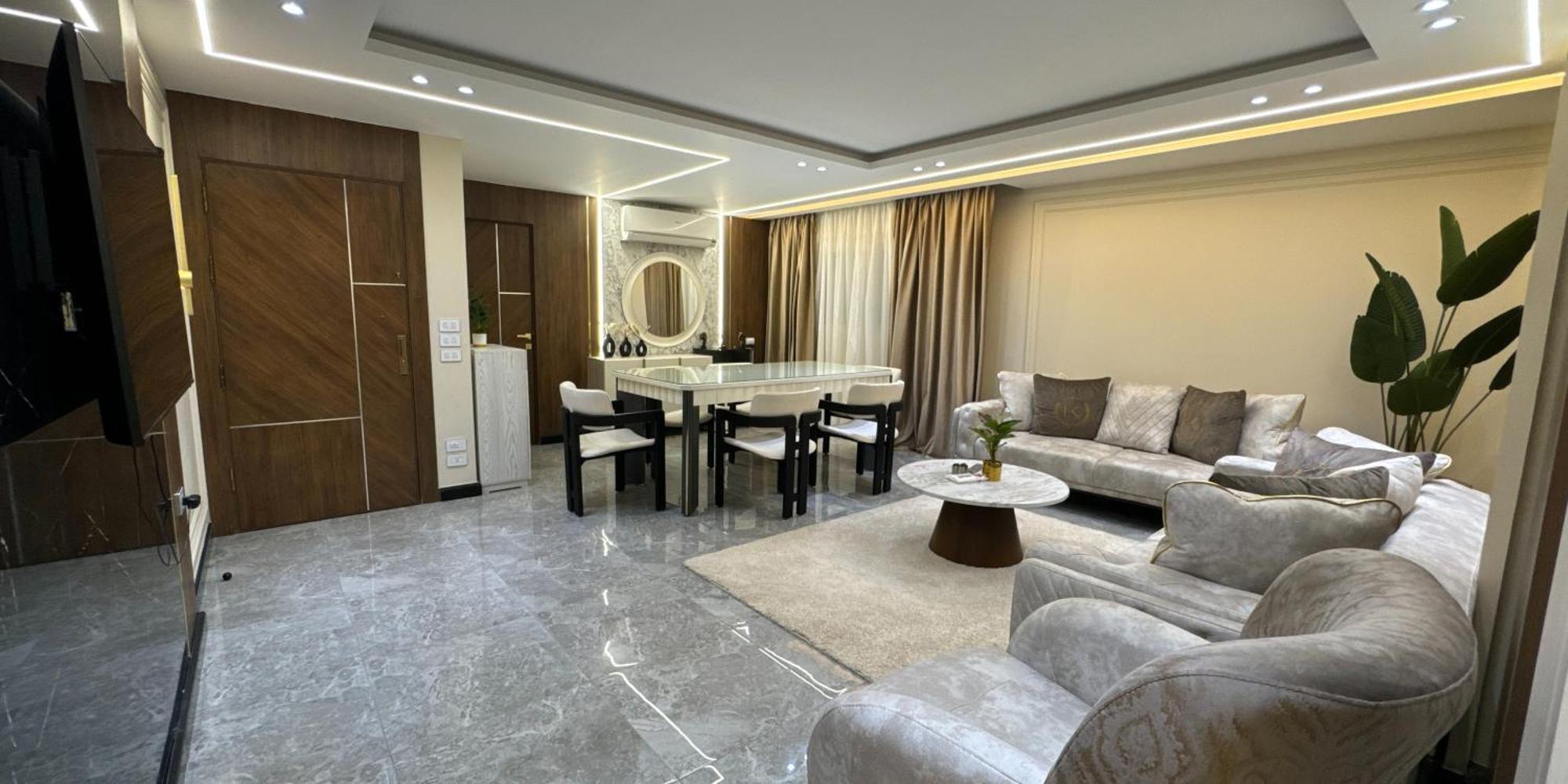شقه بالدقي Apartment