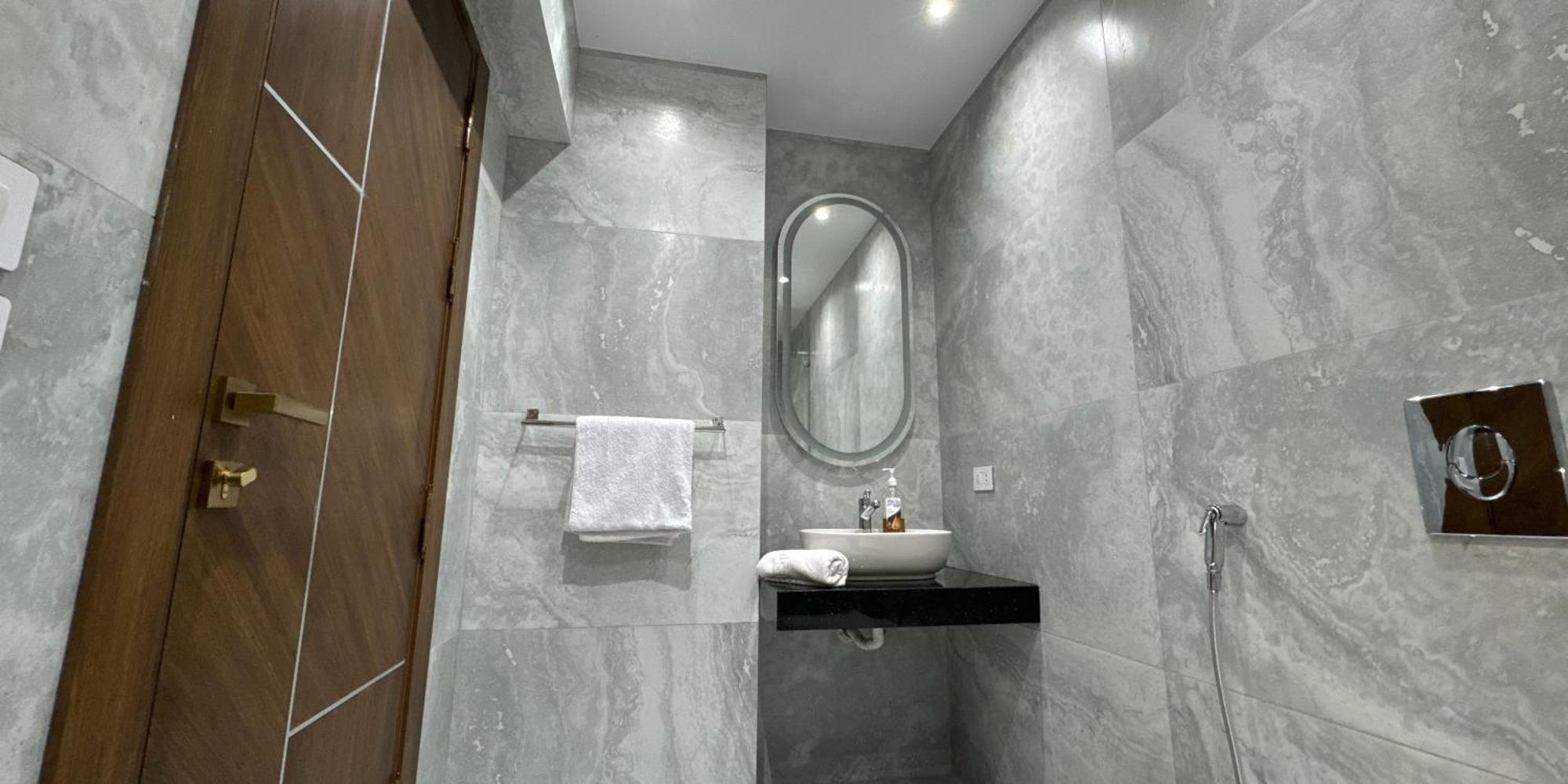 Apartment شقه بالدقي *